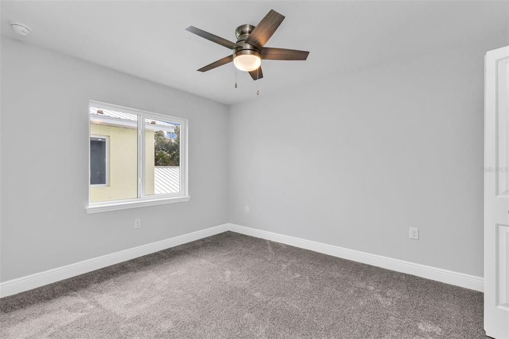 待售: $599,999 (6 贝兹, 0 浴室, 2688 平方英尺)