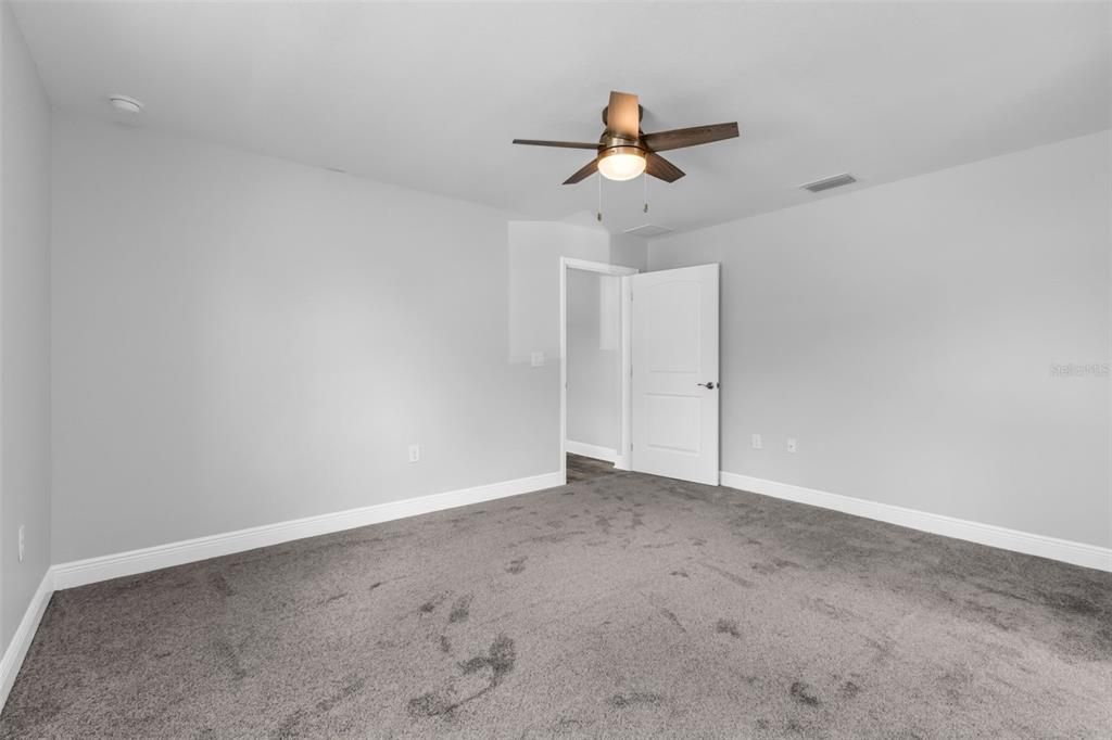 待售: $599,999 (6 贝兹, 0 浴室, 2688 平方英尺)