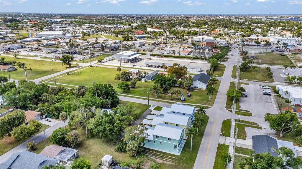 待售: $599,999 (6 贝兹, 0 浴室, 2688 平方英尺)