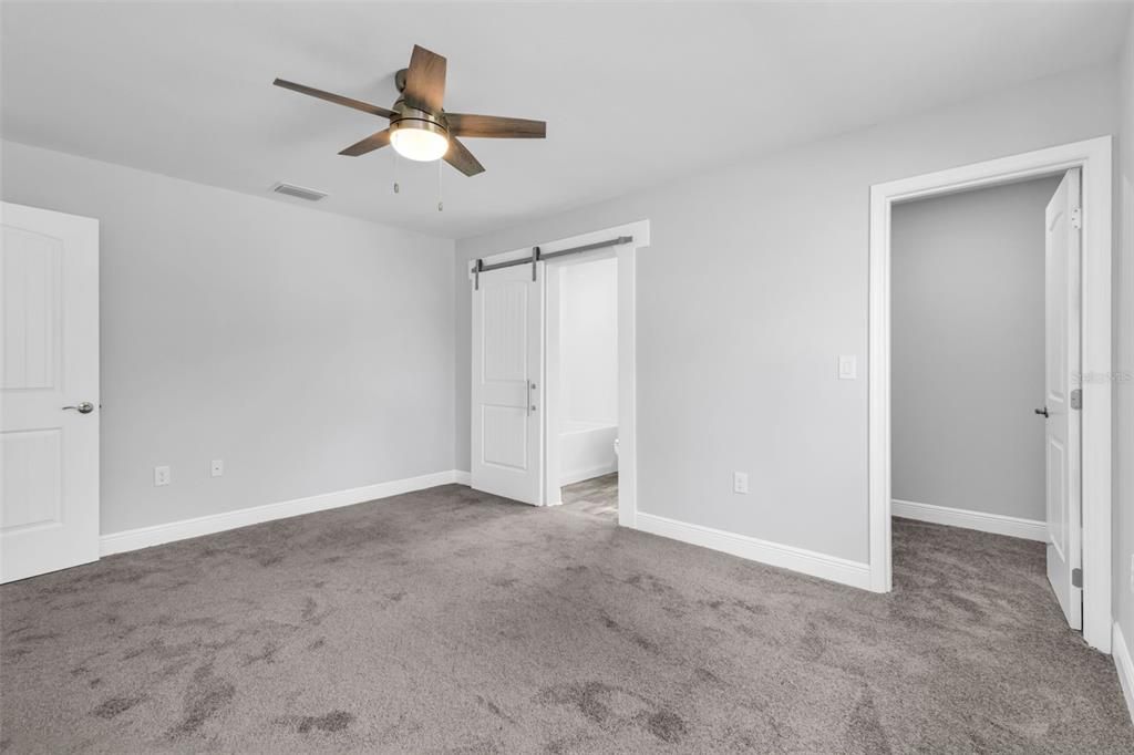 待售: $599,999 (6 贝兹, 0 浴室, 2688 平方英尺)