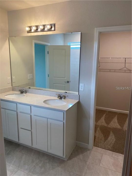 Active With Contract: $2,595 (4 beds, 2 baths, 1850 Square Feet)