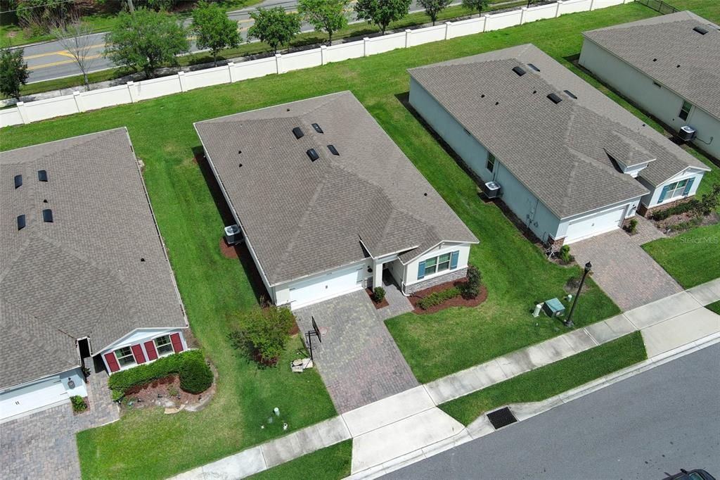 Active With Contract: $399,900 (3 beds, 2 baths, 1821 Square Feet)