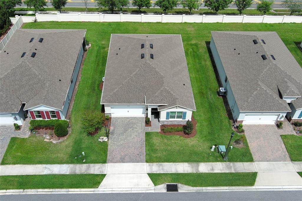 Active With Contract: $399,900 (3 beds, 2 baths, 1821 Square Feet)