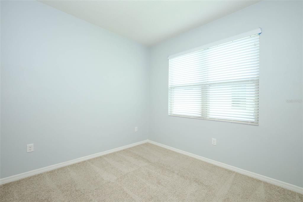 Active With Contract: $399,900 (3 beds, 2 baths, 1821 Square Feet)