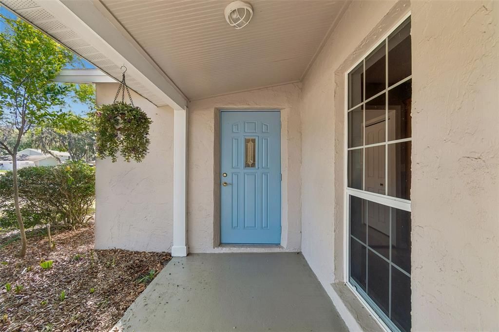 Activo con contrato: $491,500 (4 camas, 3 baños, 2722 Pies cuadrados)