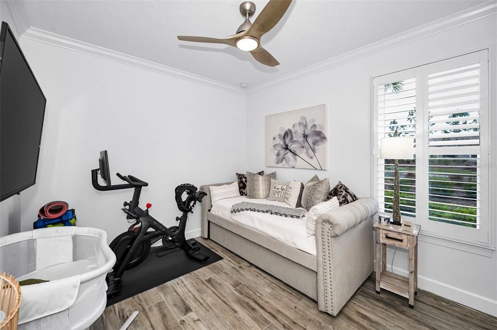 Active With Contract: $735,000 (3 beds, 3 baths, 2313 Square Feet)