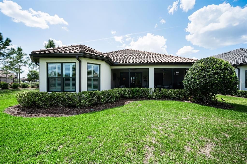 Active With Contract: $735,000 (3 beds, 3 baths, 2313 Square Feet)