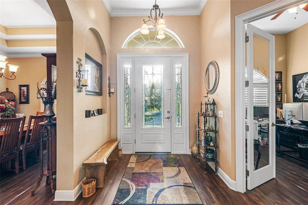 Active With Contract: $539,900 (3 beds, 3 baths, 2560 Square Feet)