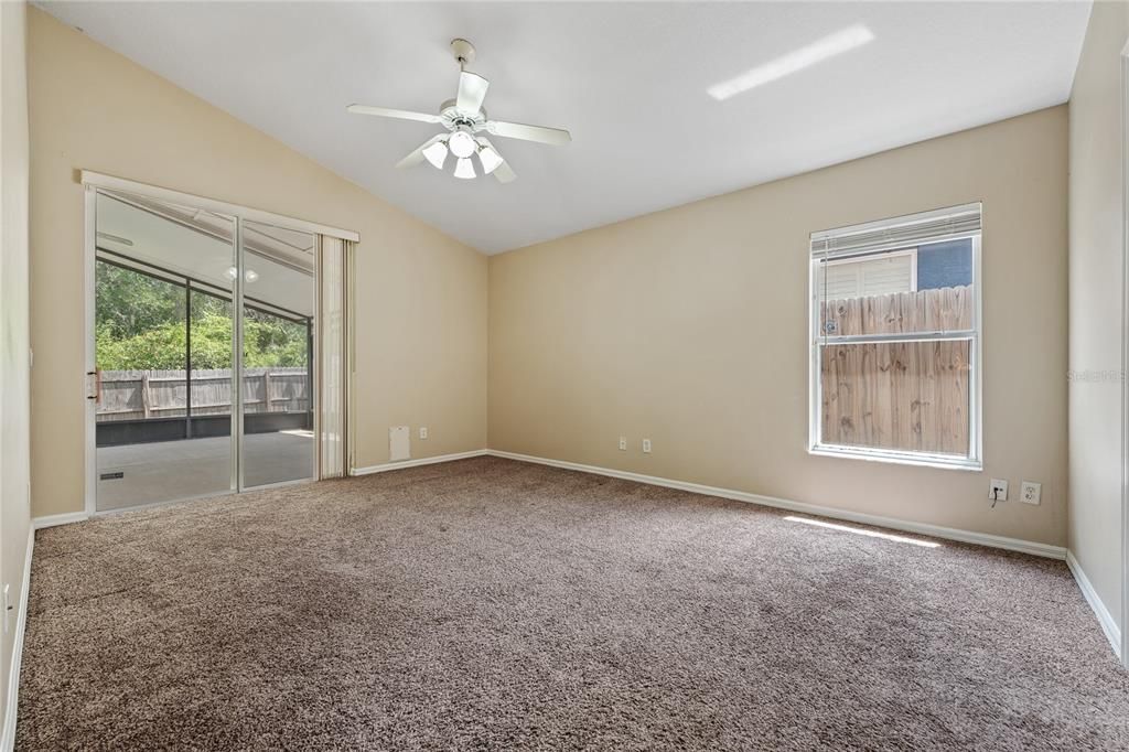 For Sale: $419,000 (3 beds, 2 baths, 1660 Square Feet)