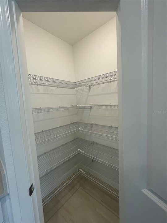 В аренду: $2,700 (4 спален, 2 ванн, 1870 Квадратных фут)