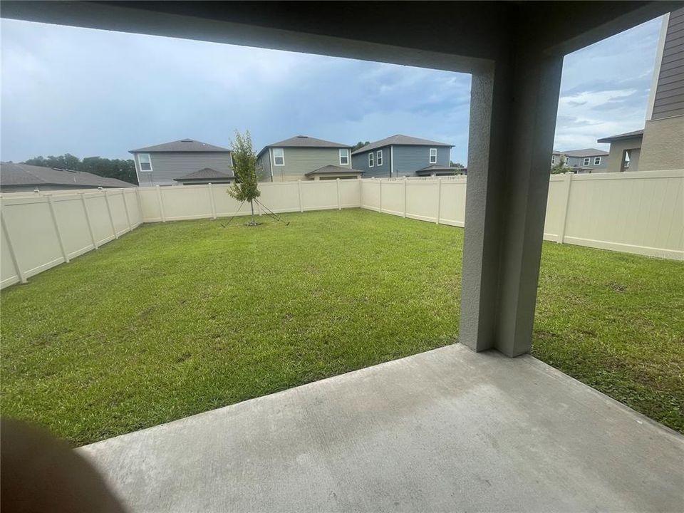 For Rent: $2,500 (4 beds, 2 baths, 1870 Square Feet)