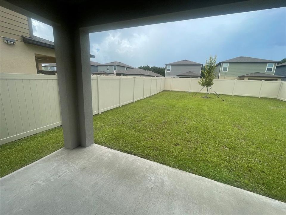 For Rent: $2,500 (4 beds, 2 baths, 1870 Square Feet)