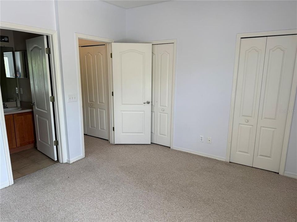 В аренду: $1,750 (2 спален, 2 ванн, 1337 Квадратных фут)
