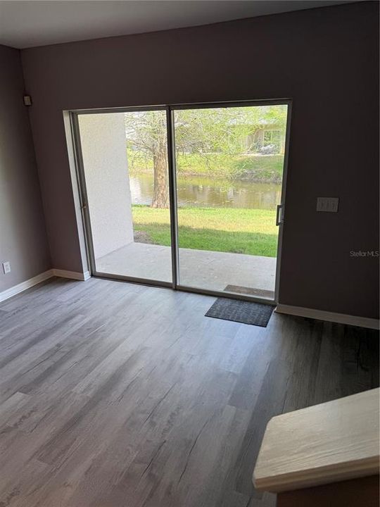 В аренду: $1,750 (2 спален, 2 ванн, 1337 Квадратных фут)