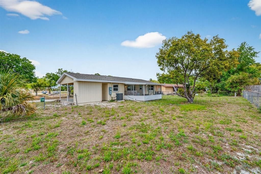 En Venta: $225,000 (2 camas, 1 baños, 896 Pies cuadrados)