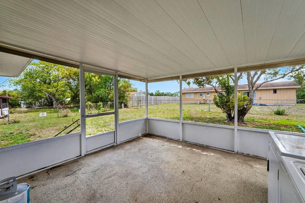 En Venta: $225,000 (2 camas, 1 baños, 896 Pies cuadrados)