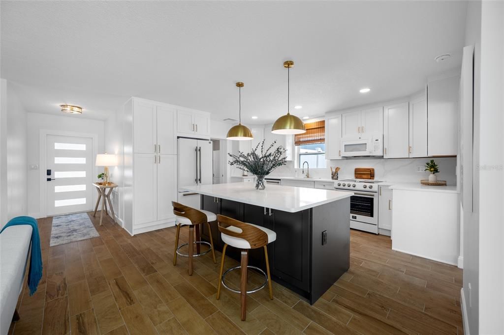 Active With Contract: $1,194,900 (3 beds, 2 baths, 1738 Square Feet)