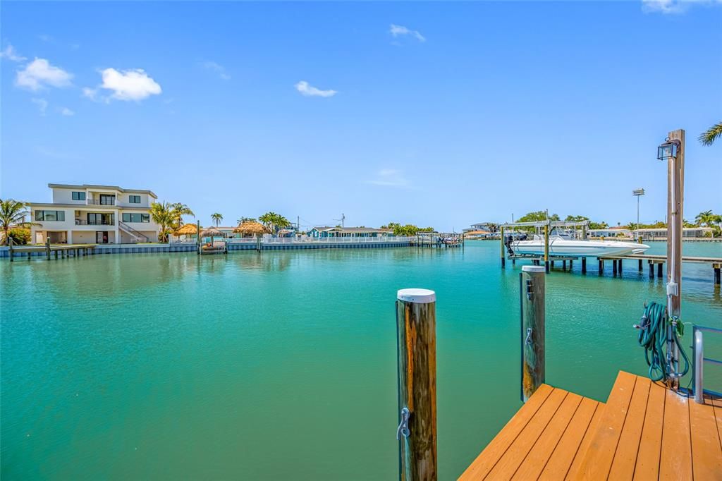 Active With Contract: $1,194,900 (3 beds, 2 baths, 1738 Square Feet)