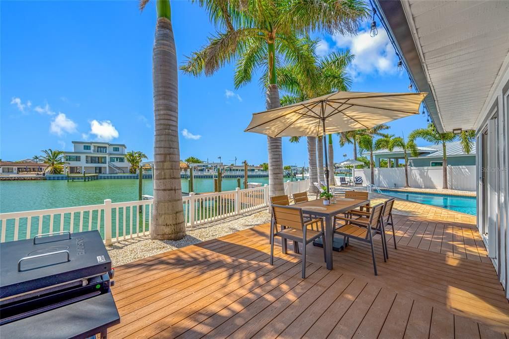 Active With Contract: $1,194,900 (3 beds, 2 baths, 1738 Square Feet)