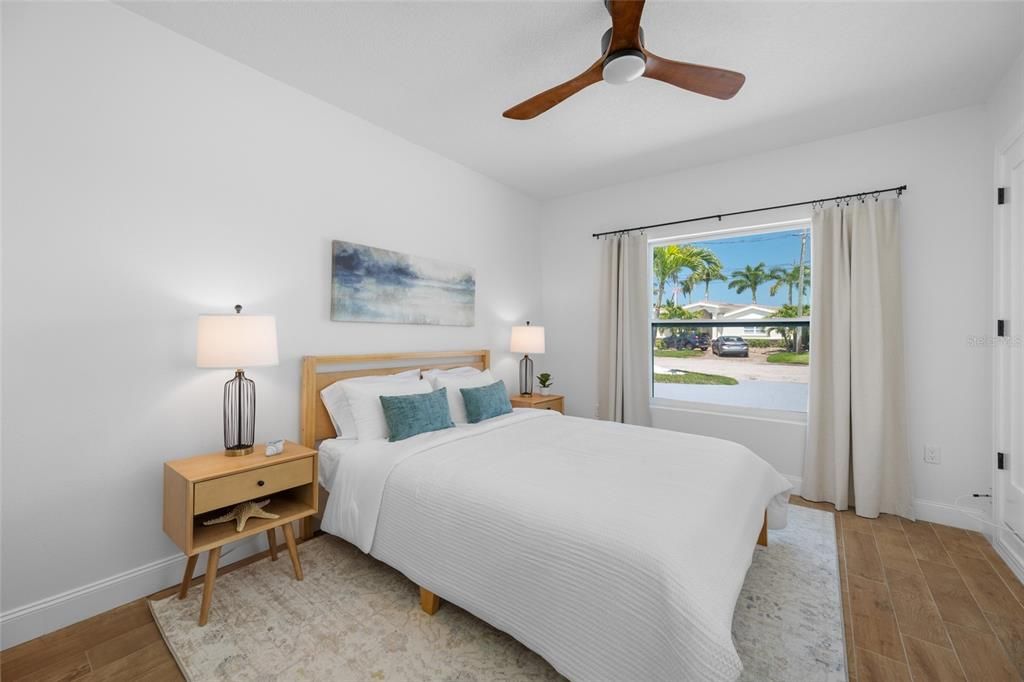 Active With Contract: $1,194,900 (3 beds, 2 baths, 1738 Square Feet)