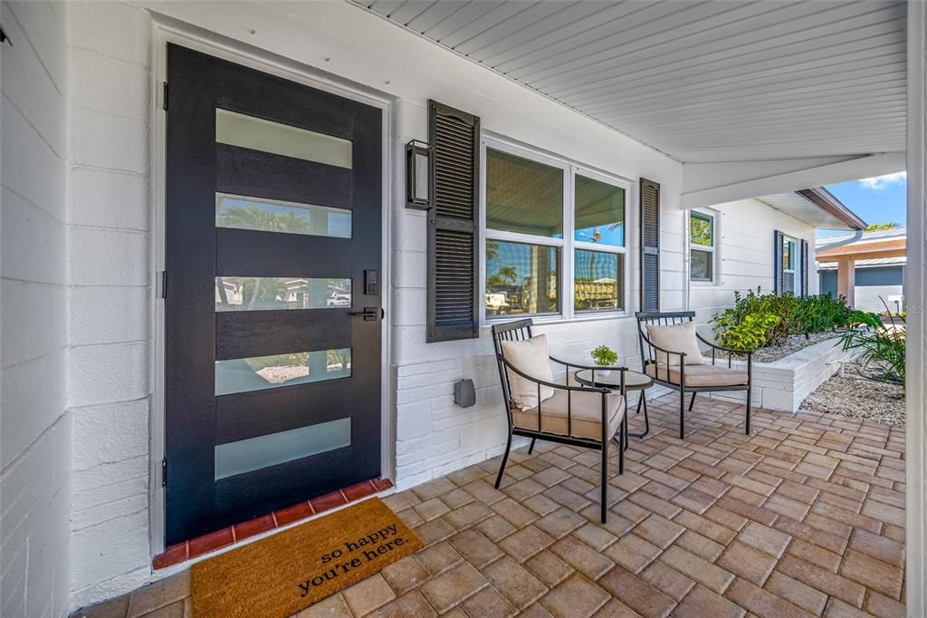 Active With Contract: $1,194,900 (3 beds, 2 baths, 1738 Square Feet)