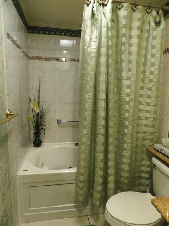 Activo con contrato: $189,000 (2 camas, 2 baños, 1749 Pies cuadrados)