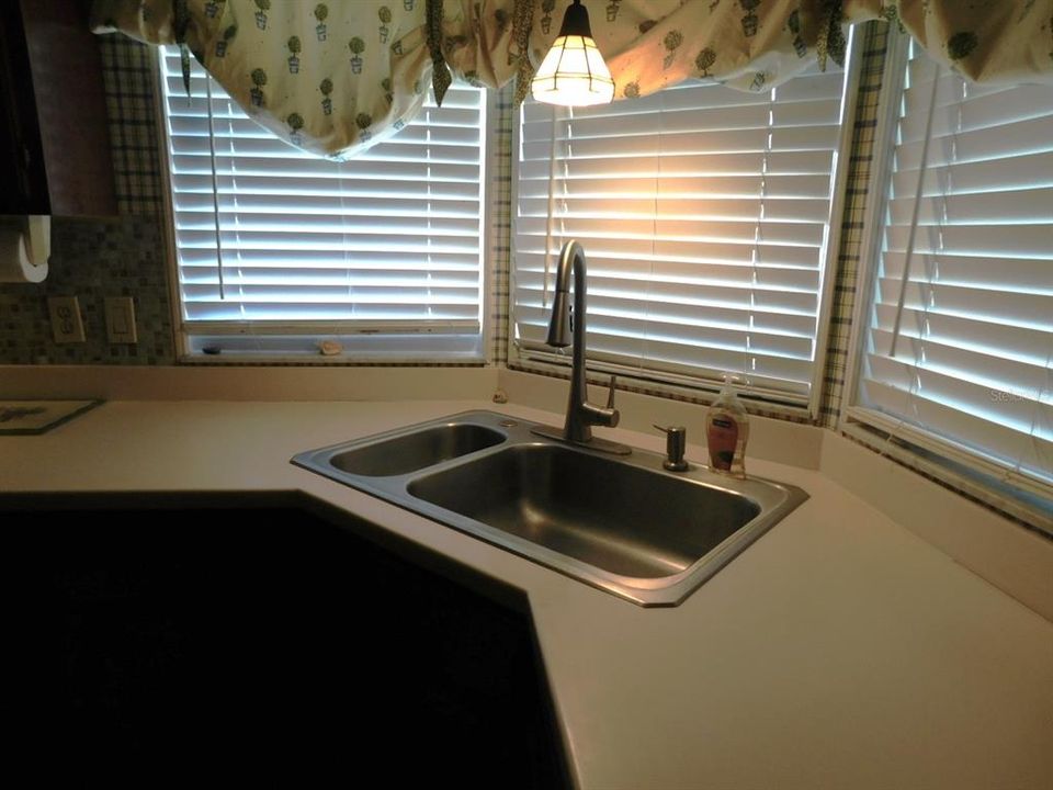 Activo con contrato: $189,000 (2 camas, 2 baños, 1749 Pies cuadrados)