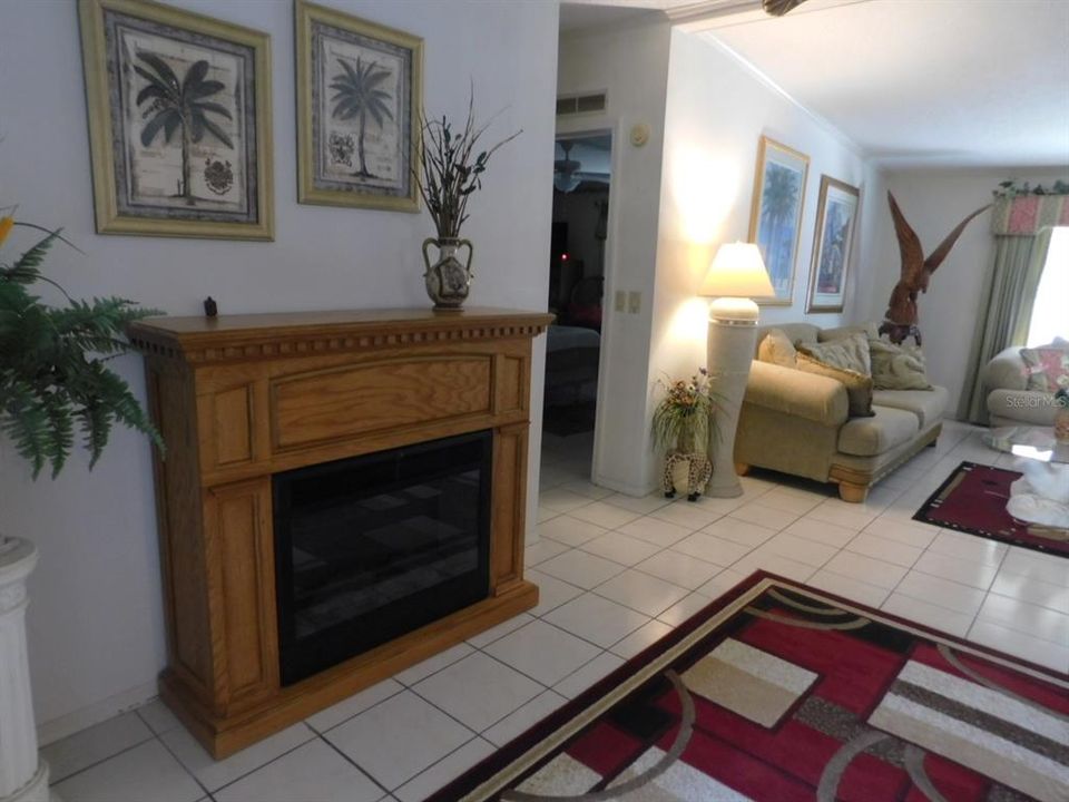 Activo con contrato: $189,000 (2 camas, 2 baños, 1749 Pies cuadrados)