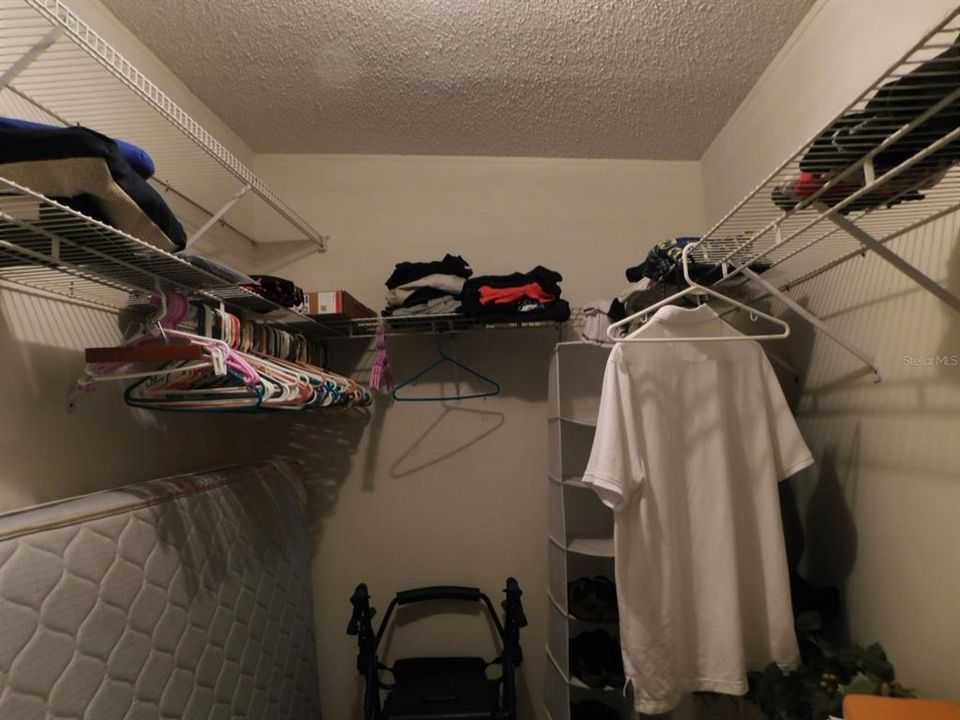 Activo con contrato: $189,000 (2 camas, 2 baños, 1749 Pies cuadrados)
