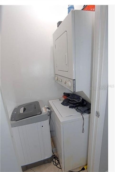 En Renta: $1,700 (3 camas, 2 baños, 1216 Pies cuadrados)