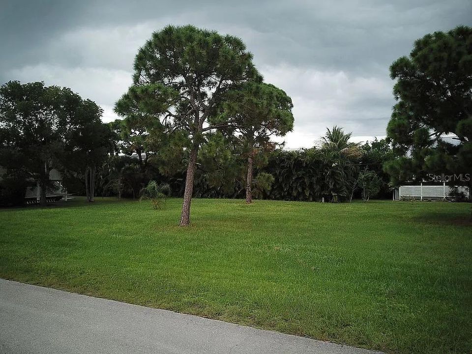 En Venta: $95,000 (0.18 acres)