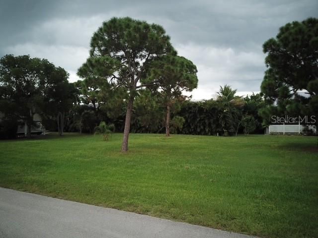 En Venta: $95,000 (0.18 acres)