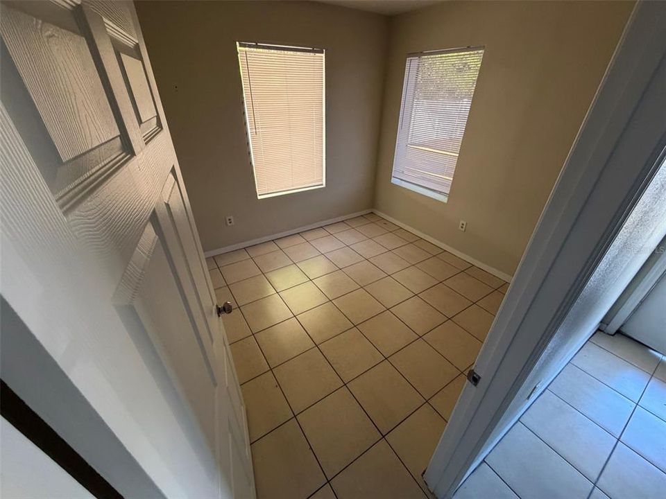 待售: $28,800 (0 贝兹, 0 浴室, 0 平方英尺)