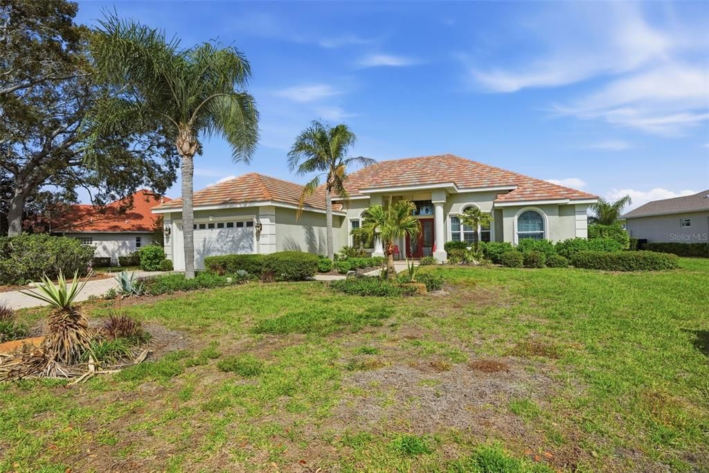 For Sale: $669,000 (3 beds, 3 baths, 2851 Square Feet)