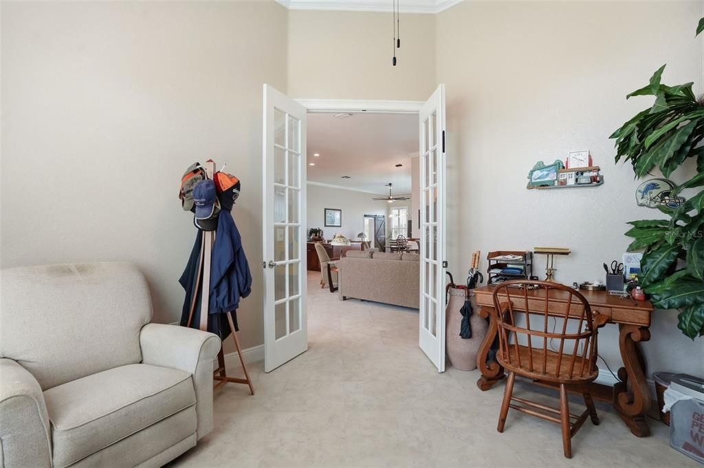 For Sale: $669,000 (3 beds, 3 baths, 2851 Square Feet)