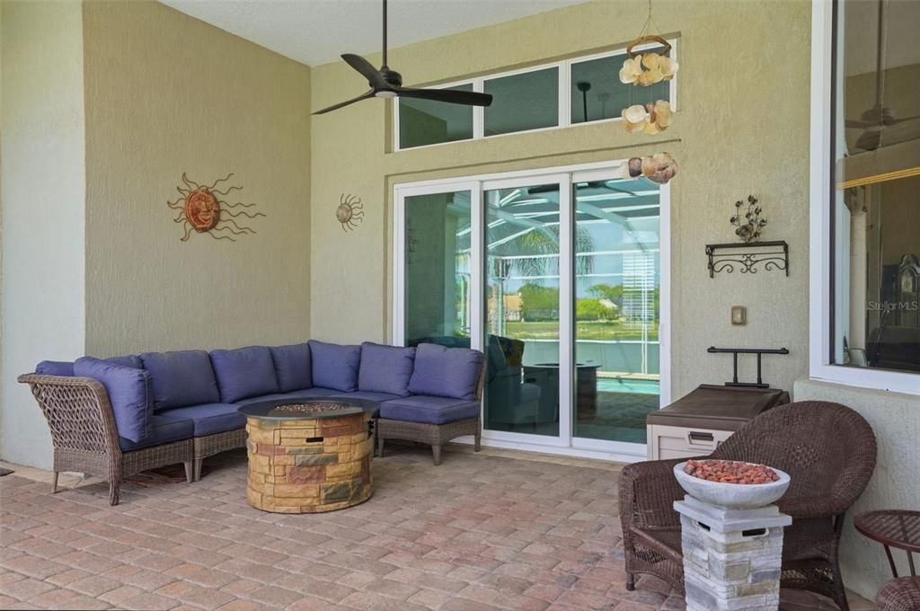 For Sale: $669,000 (3 beds, 3 baths, 2851 Square Feet)