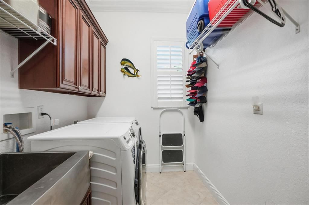 For Sale: $669,000 (3 beds, 3 baths, 2851 Square Feet)