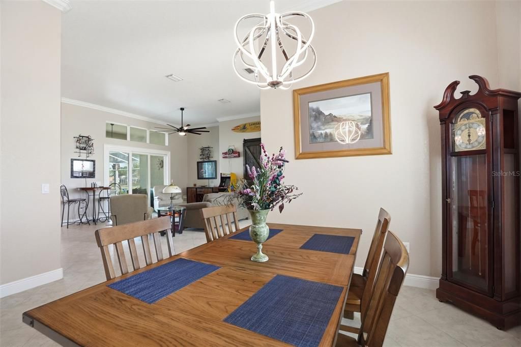 For Sale: $669,000 (3 beds, 3 baths, 2851 Square Feet)