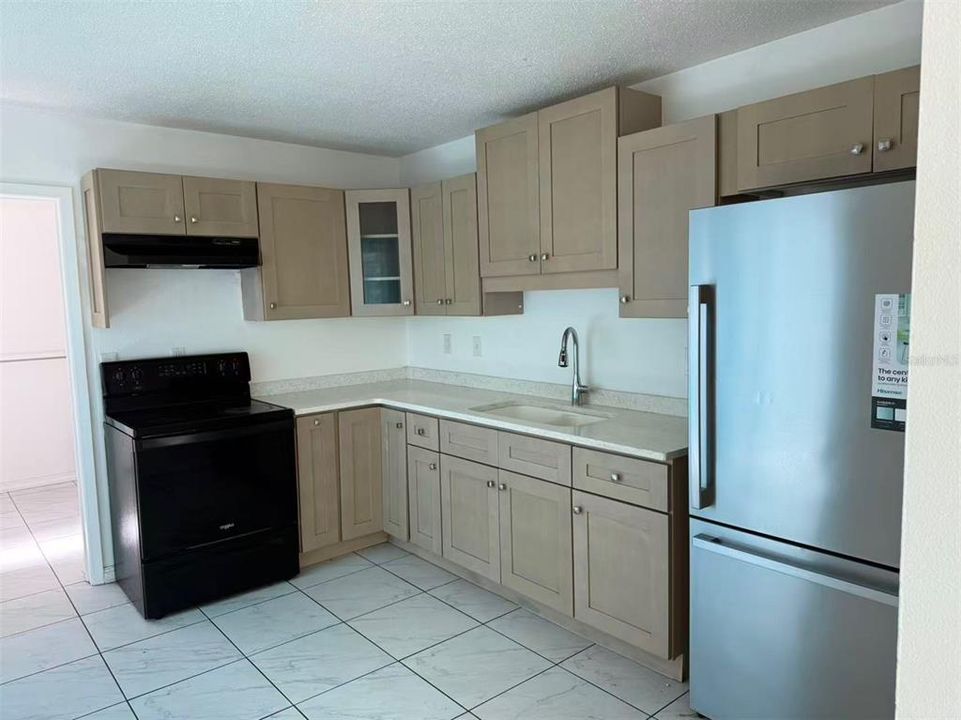 出租: $1,800 (2 贝兹, 2 浴室, 1564 平方英尺)