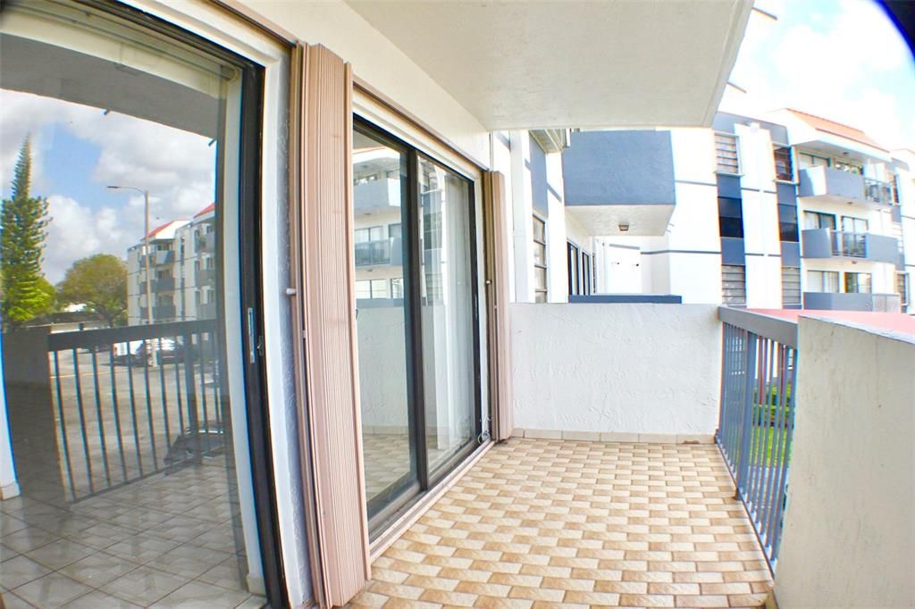 В аренду: $2,250 (2 спален, 2 ванн, 1170 Квадратных фут)