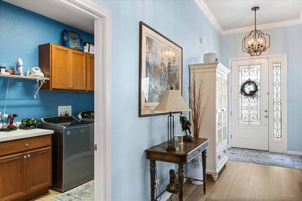 En Venta: $474,900 (4 camas, 2 baños, 2426 Pies cuadrados)