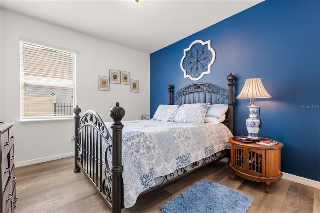 En Venta: $474,900 (4 camas, 2 baños, 2426 Pies cuadrados)