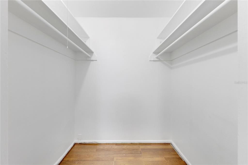 For Sale: $325,000 (3 beds, 2 baths, 1631 Square Feet)