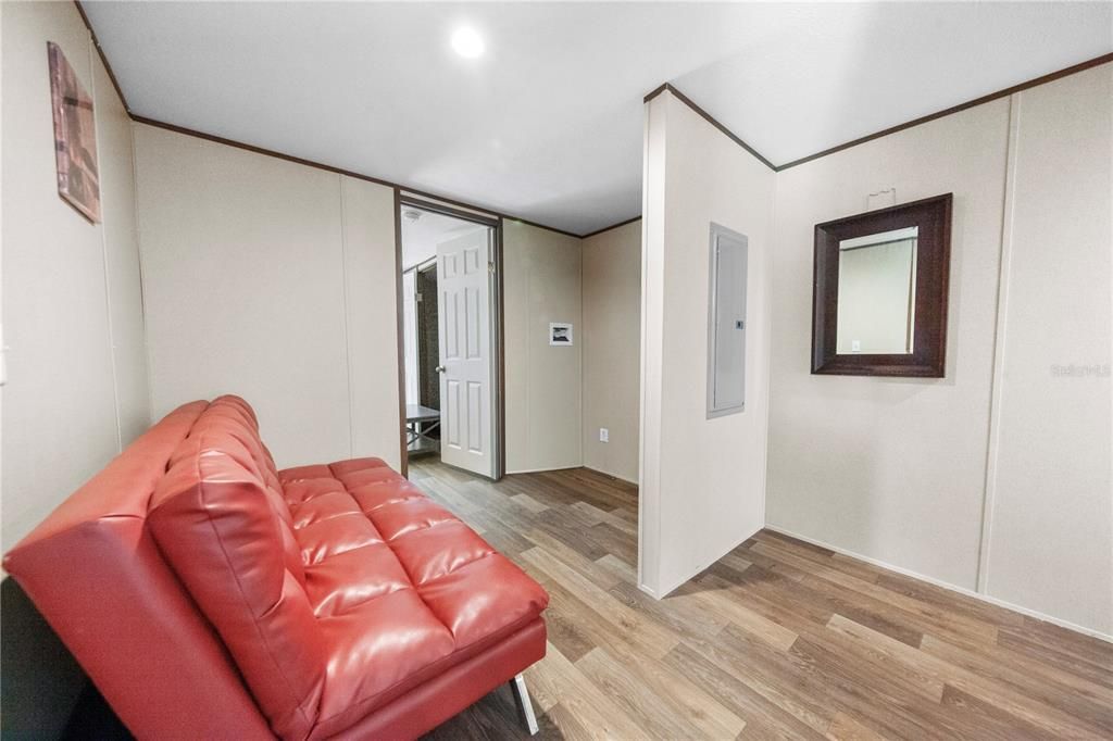 На продажу: $185,000 (3 спален, 2 ванн, 1140 Квадратных фут)