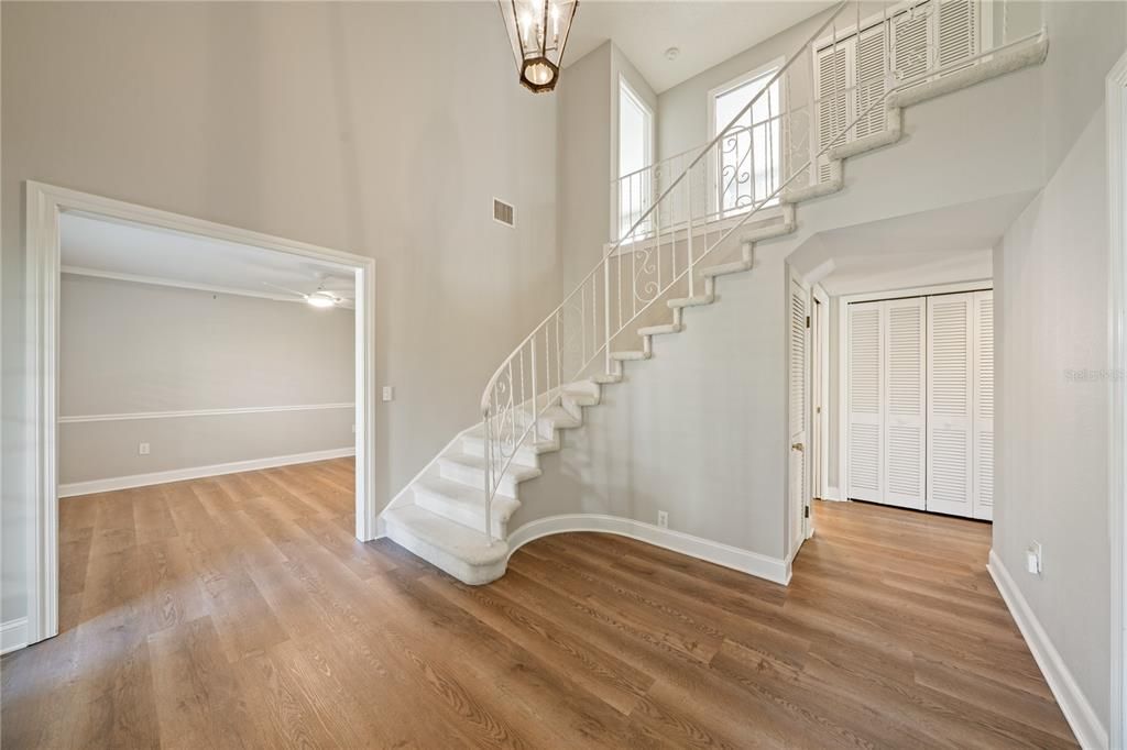 Active With Contract: $980,000 (5 beds, 2 baths, 3139 Square Feet)
