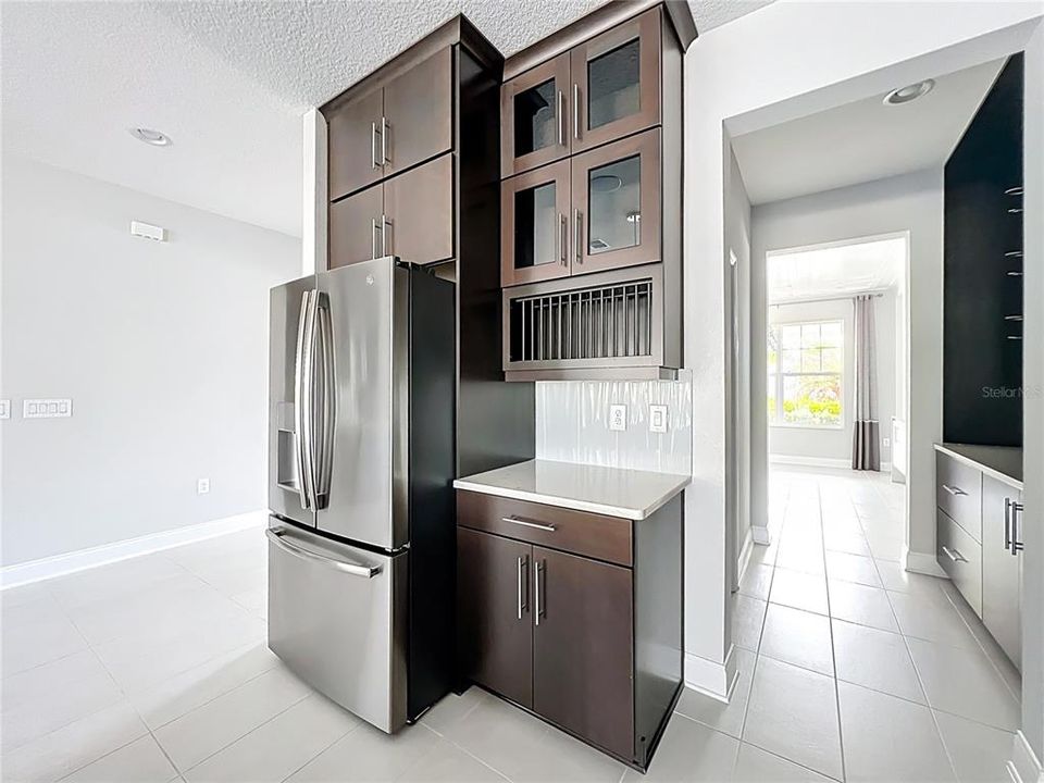 На продажу: $1,275,000 (5 спален, 4 ванн, 4321 Квадратных фут)