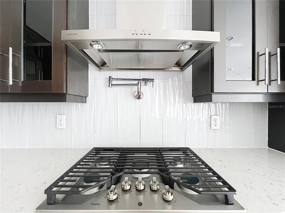На продажу: $1,275,000 (5 спален, 4 ванн, 4321 Квадратных фут)