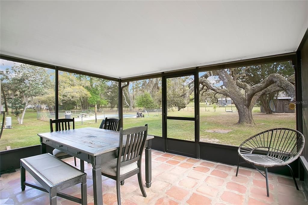 En Venta: $380,000 (3 camas, 2 baños, 1277 Pies cuadrados)