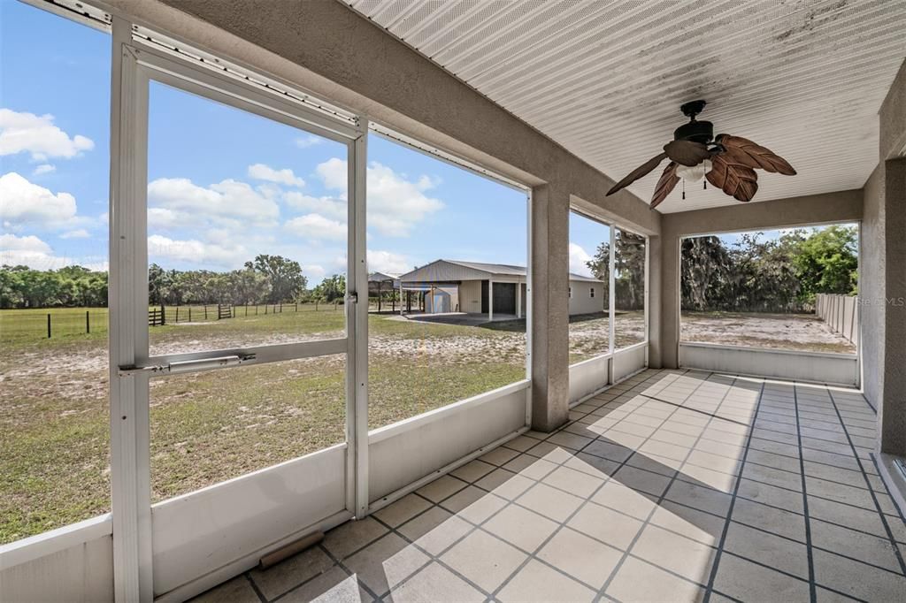 En Venta: $849,500 (3 camas, 2 baños, 1682 Pies cuadrados)