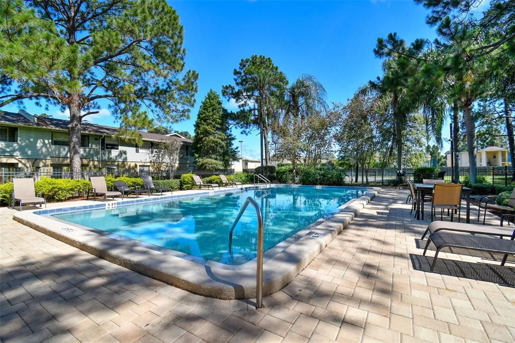 For Sale: $109,000 (1 beds, 1 baths, 648 Square Feet)